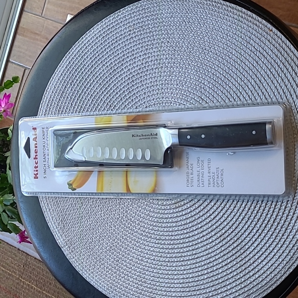 KitchenAid Santoku Knife